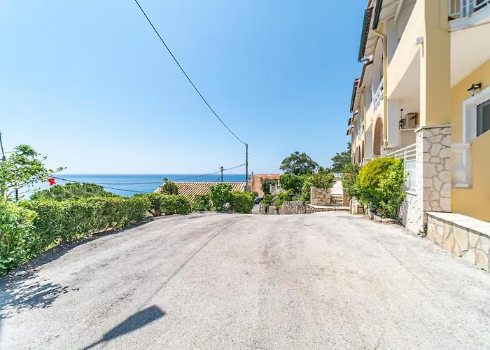 Mazis B2 Agios Gordios (Corfu)