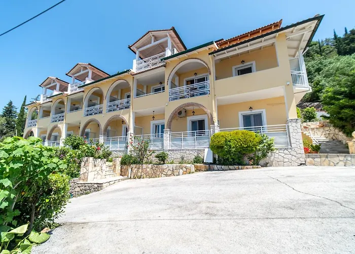 Mazis B2 * Agios Gordios (Corfu)